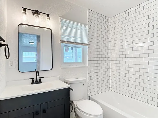 $347,000 | 1409 College Park Lane, Tampa, FL 33612