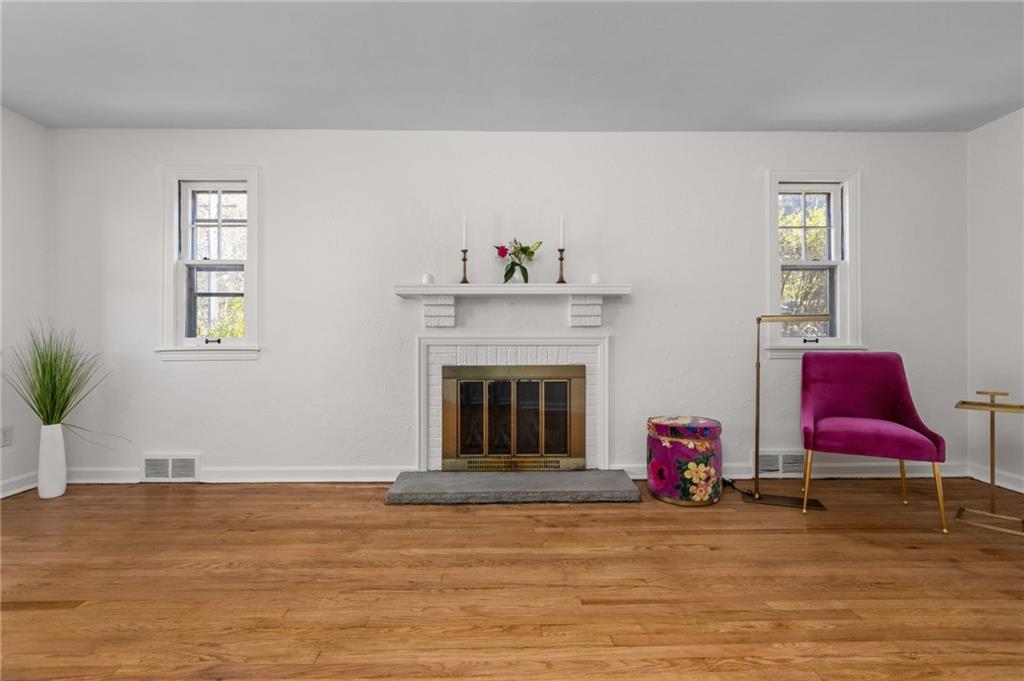 255 Gilkeson Road Pittsburgh, PA 15228 - Photo 6 of 27
