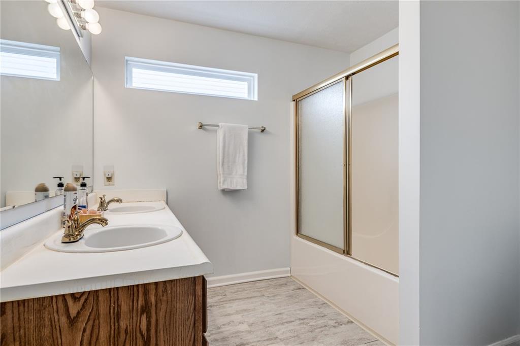 5745 Long Ridge Place Indianapolis, IN 46221 - Photo 16 of 31