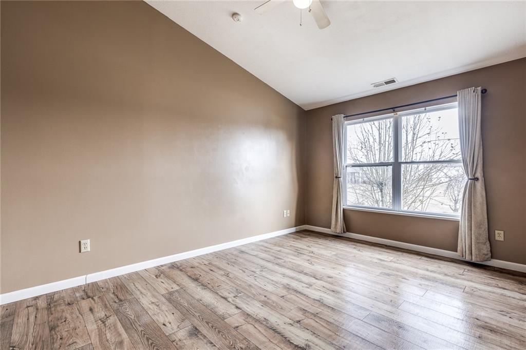 5745 Long Ridge Place Indianapolis, IN 46221 - Photo 19 of 31