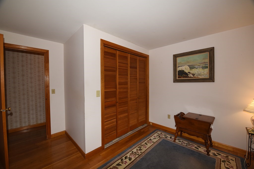 21 Whitehaven Way Dennis, MA 02660 - Photo 18 of 35 a room with furniture and a window