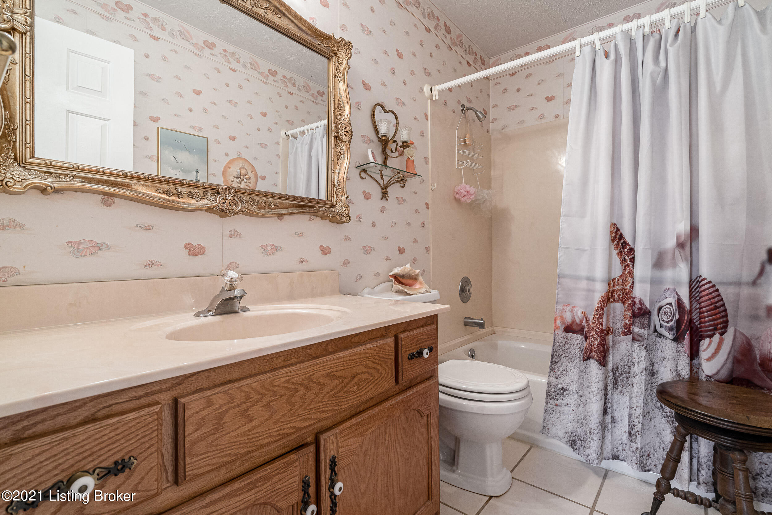 8601 Bates Road Louisville, KY 40228 - Photo 30 of 88 8601 Bates Road-29