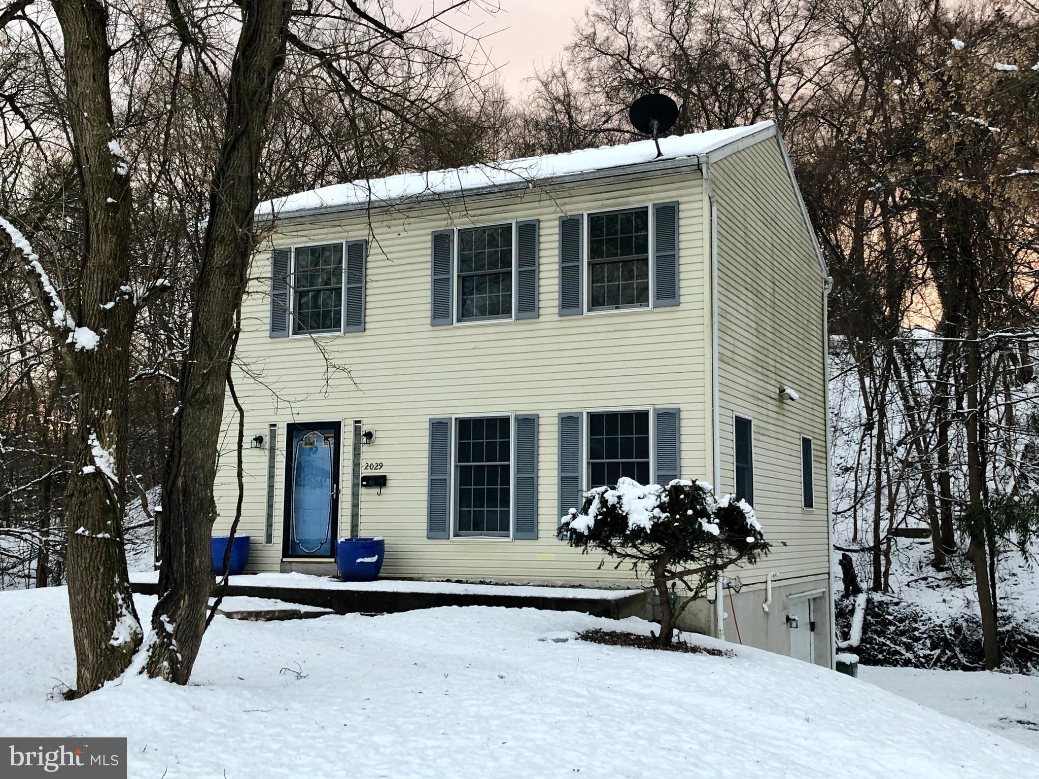 2029 Edgemont Road Harrisburg, PA 17109 - Photo 1 of 27 Gallery Image 1