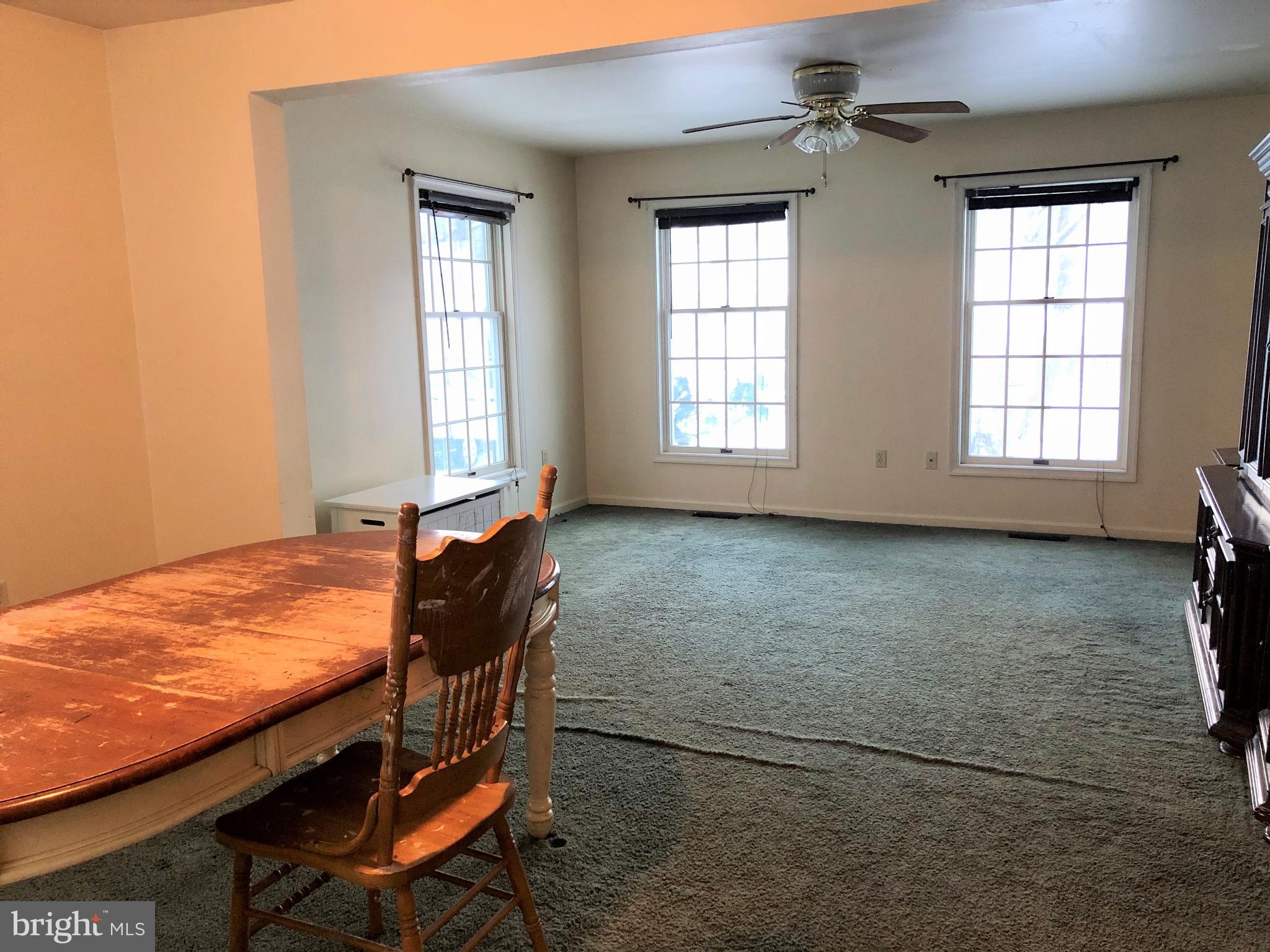 2029 Edgemont Road Harrisburg, PA 17109 - Photo 7 of 27 Gallery Image 7