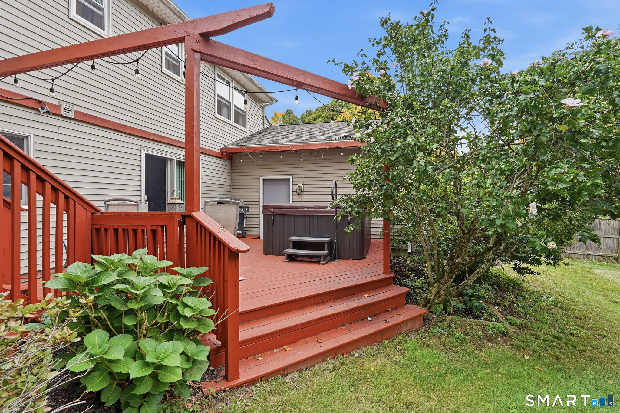 218 Brainard Road Enfield, CT 06082 - Photo 8 of 39 Gallery Image 8