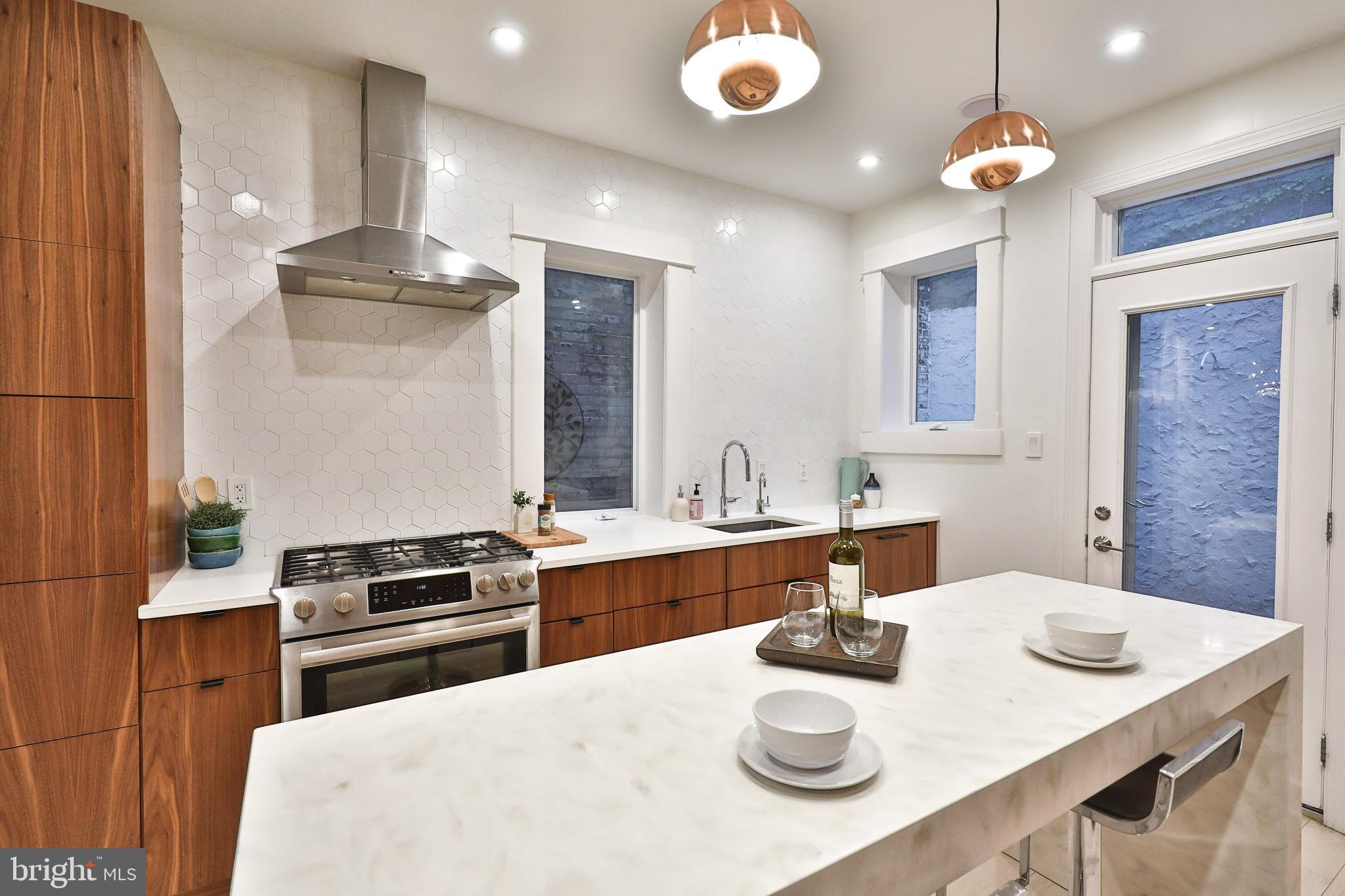 731 South 7th Street Philadelphia, PA 19147 - Photo 14 of 46 Gallery Image 14