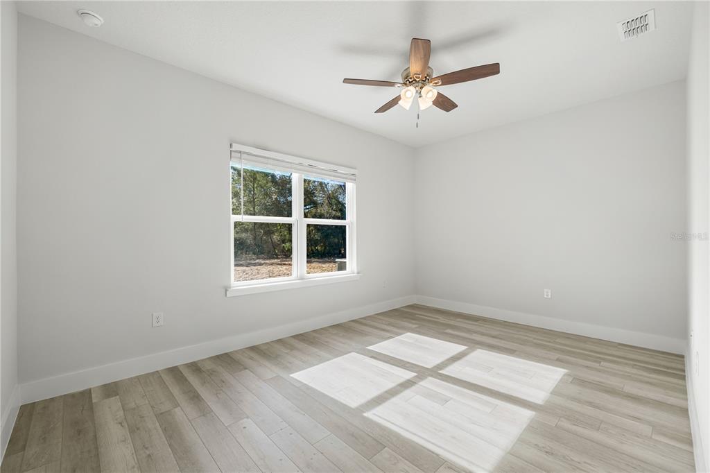 16082 Southwest 35th Court Road Ocala, FL 34473 - Photo 15 of 32 Gallery Image 15