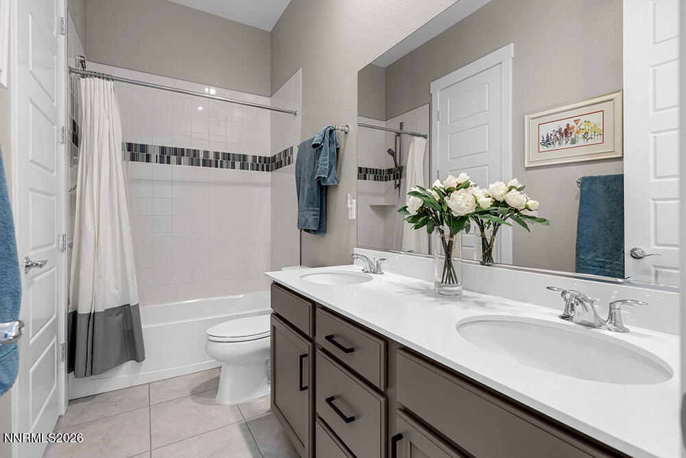 3037 Desert Olive Drive Reno, NV 89521 - Photo 39 of 52 Bath2 Double Sinks 1000x700