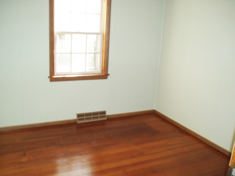 902 Cottage Road New Boston, IL 61272 - Photo 13 of 13 Gallery Image 13