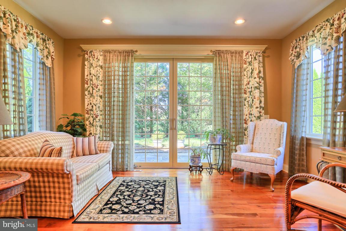 365 Rumford Road Lititz, PA 17543 - Photo 4 of 34
