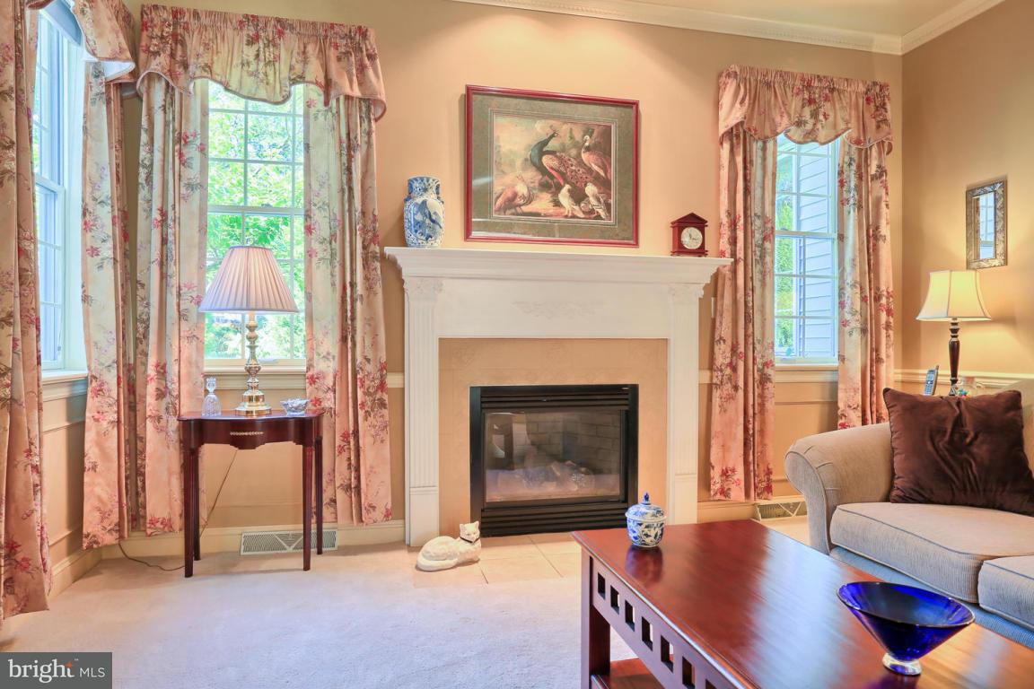 365 Rumford Road Lititz, PA 17543 - Photo 5 of 34