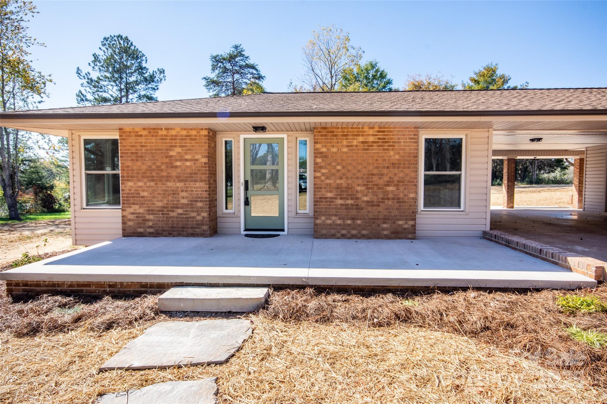 164 Lentz Road Stony Point, NC 28678 - Photo 3 of 48 Gallery Image 3