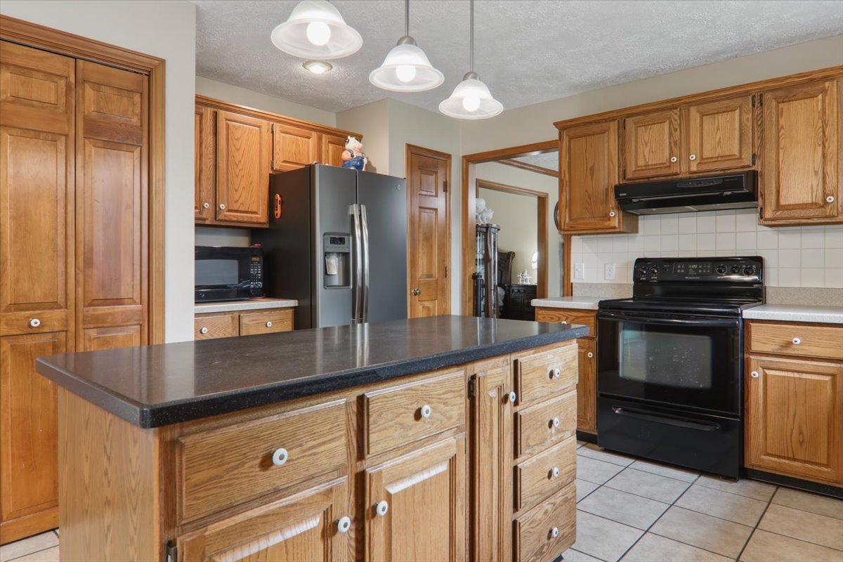 302 Ceilo View Street Colfax, IL 61728 - Photo 13 of 28 Gallery Image 13