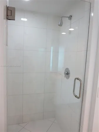 $3,100 | 500 Brickell Avenue, Unit 3006, Miami, FL 33131