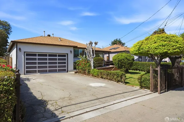 $999,000 | 219 Verbena Drive, East Palo Alto, CA 94303