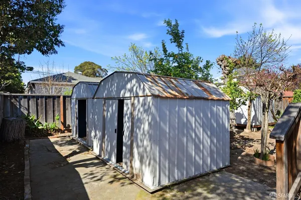 $999,000 | 219 Verbena Drive, East Palo Alto, CA 94303
