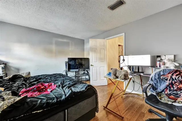 $200,000 | 4965 Steel Dust Lane, Lutz, FL 33559