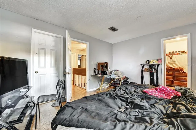 $200,000 | 4965 Steel Dust Lane, Lutz, FL 33559