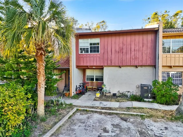 $200,000 | 4965 Steel Dust Lane, Lutz, FL 33559