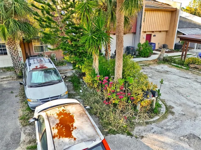 $200,000 | 4965 Steel Dust Lane, Lutz, FL 33559