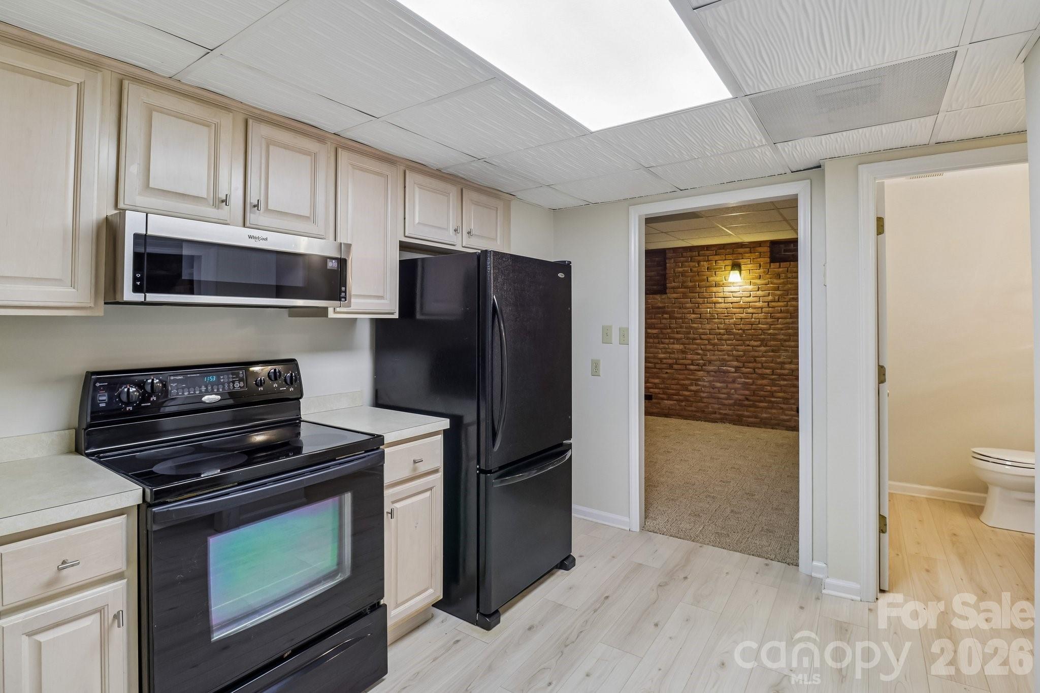 5351 Murrayhill Road Charlotte, NC 28210 - Photo 32 of 41 Gallery Image 32