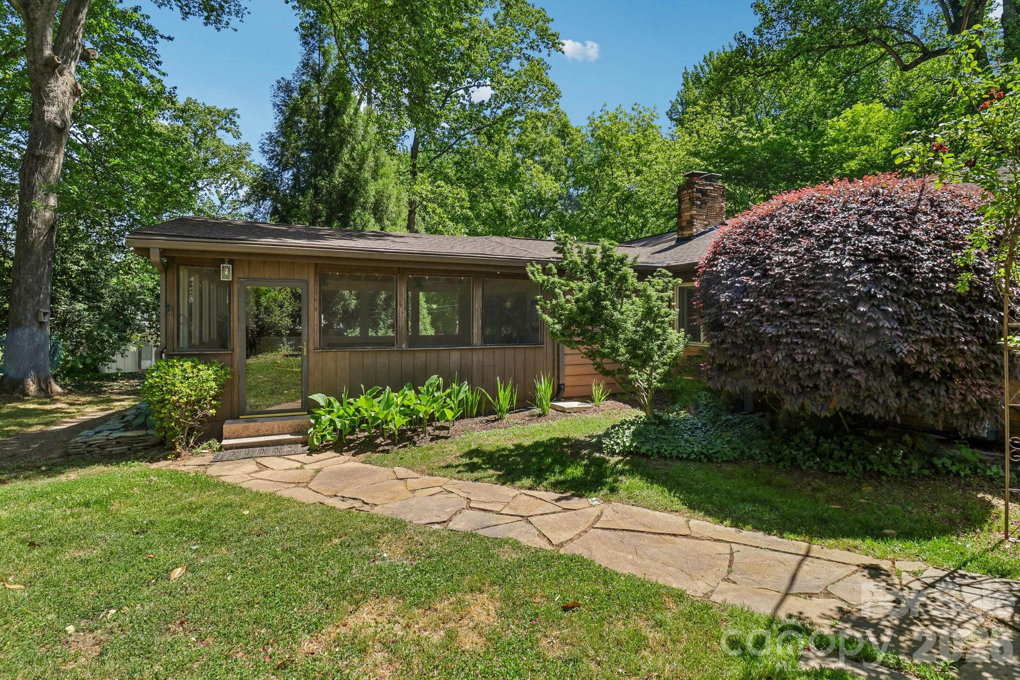 5351 Murrayhill Road Charlotte, NC 28210 - Photo 40 of 41 Gallery Image 40