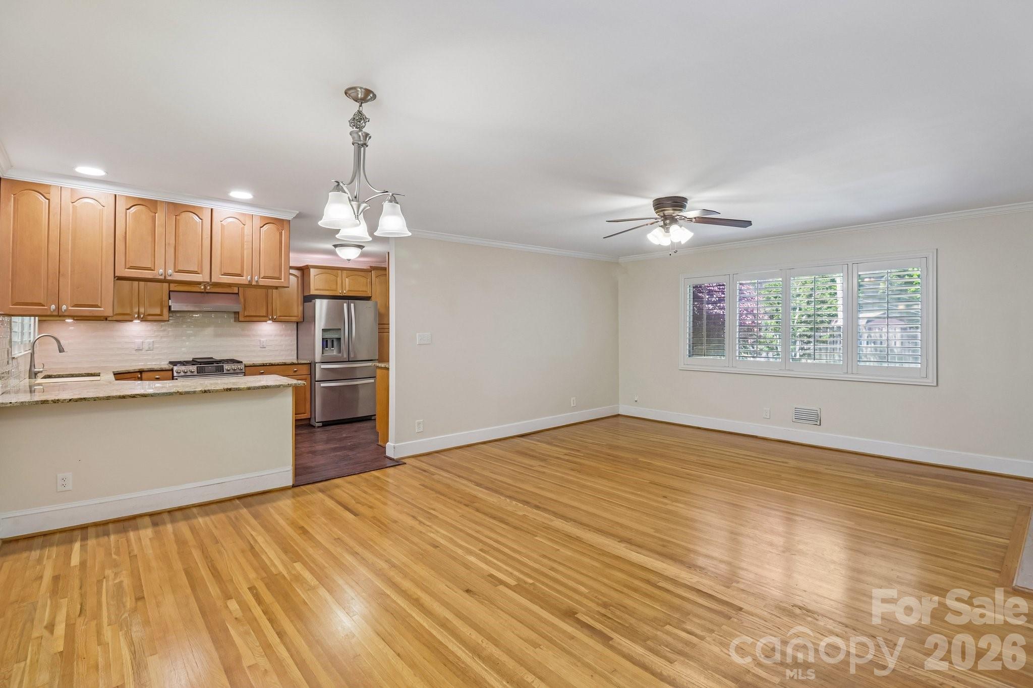 5351 Murrayhill Road Charlotte, NC 28210 - Photo 6 of 41 Gallery Image 6