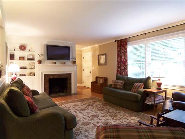 5 Hermitage Road Greenville, SC 29615 - Photo 2 of 22 Gallery Image 2