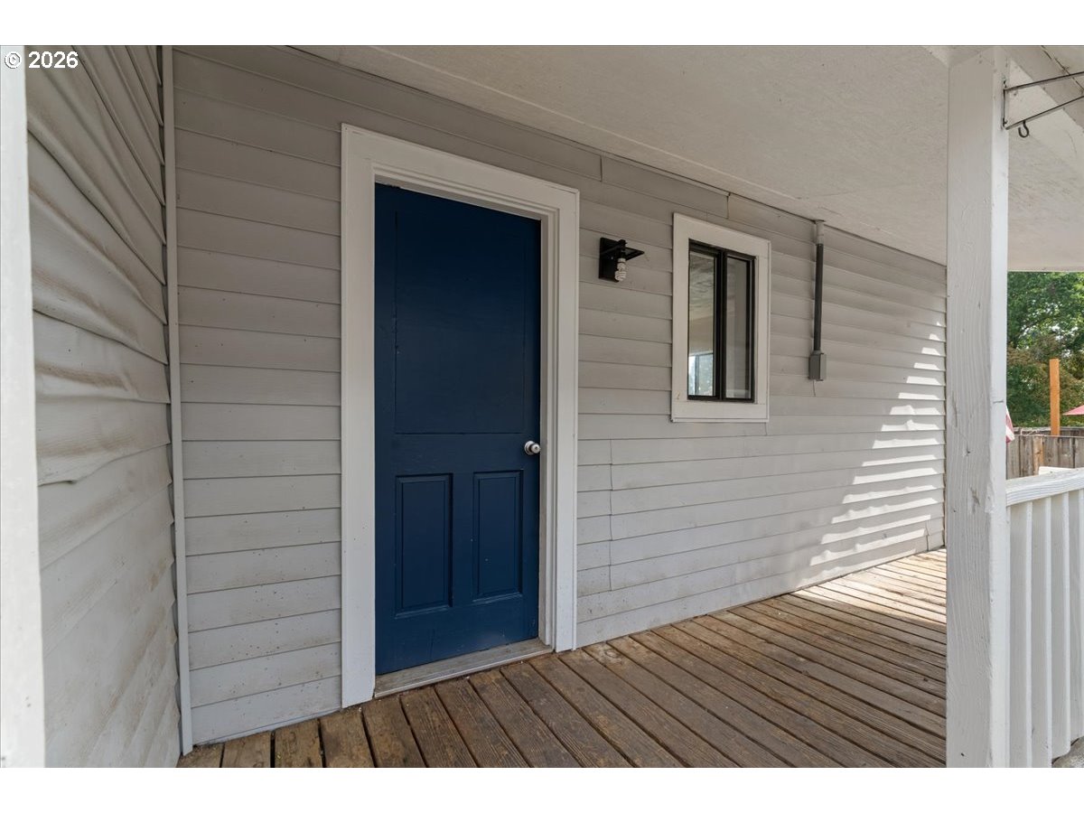 1070 Deer Island Road St. Helens, OR 97051 - Photo 9 of 34 a view of outdoor space and wooden floor