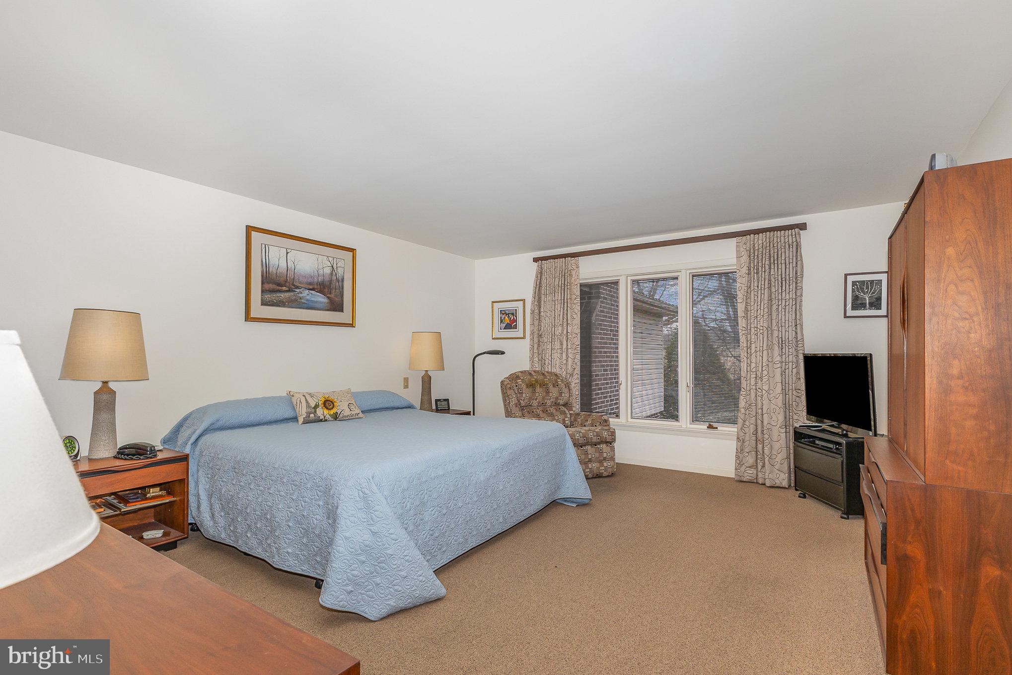 2445 Raleigh Drive Lancaster, PA 17601 - Photo 12 of 34 Gallery Image 12