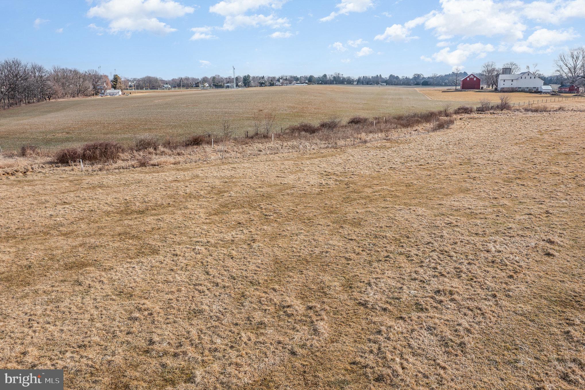 2445 Raleigh Drive Lancaster, PA 17601 - Photo 27 of 34 Gallery Image 27