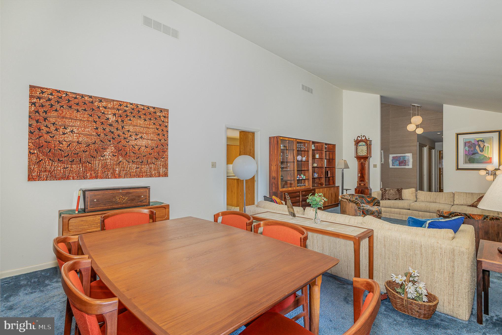 2445 Raleigh Drive Lancaster, PA 17601 - Photo 5 of 34 Gallery Image 5