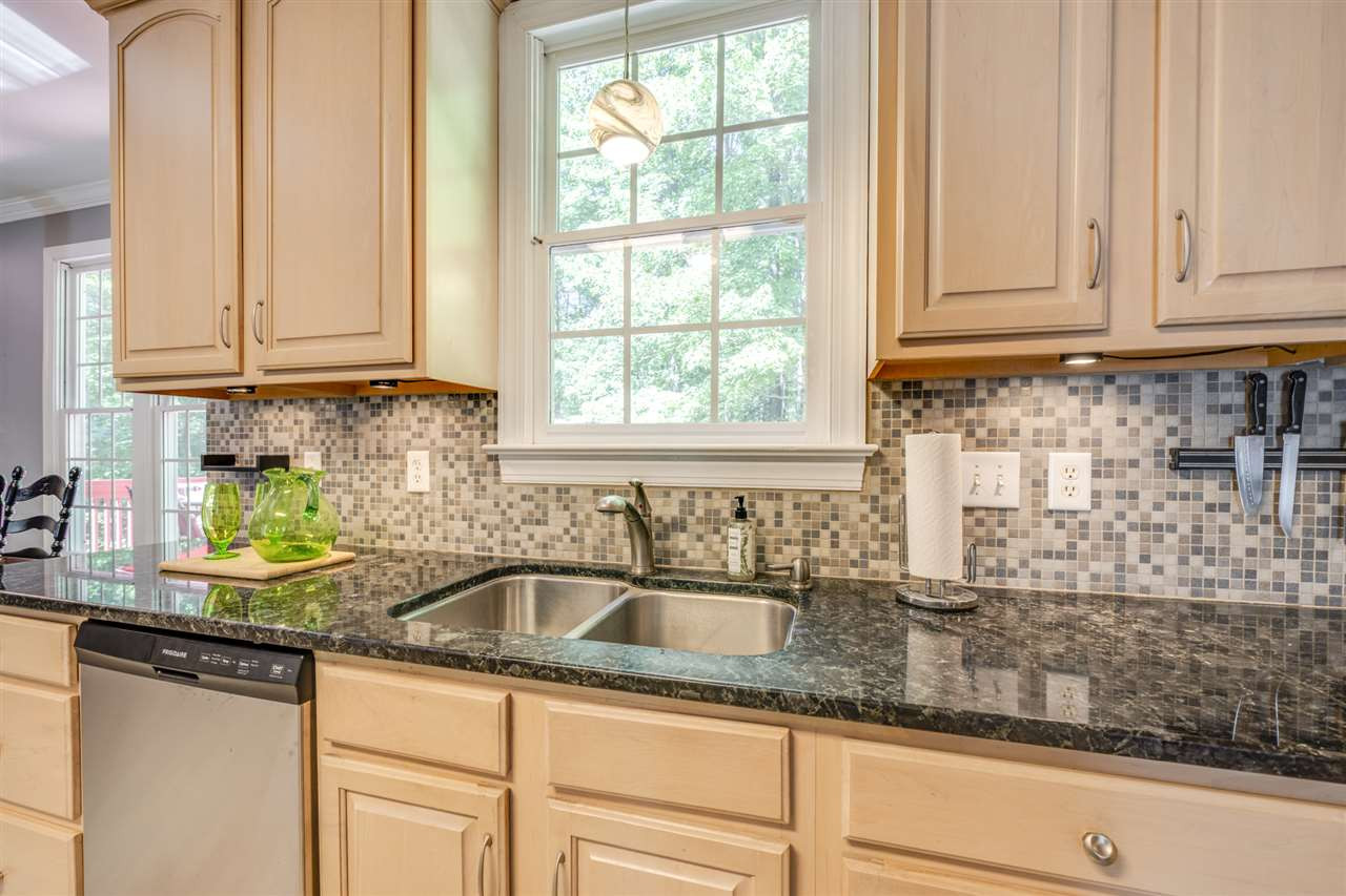 11921 Larka Court Raleigh, NC 27613 - Photo 6 of 30 Kitchen