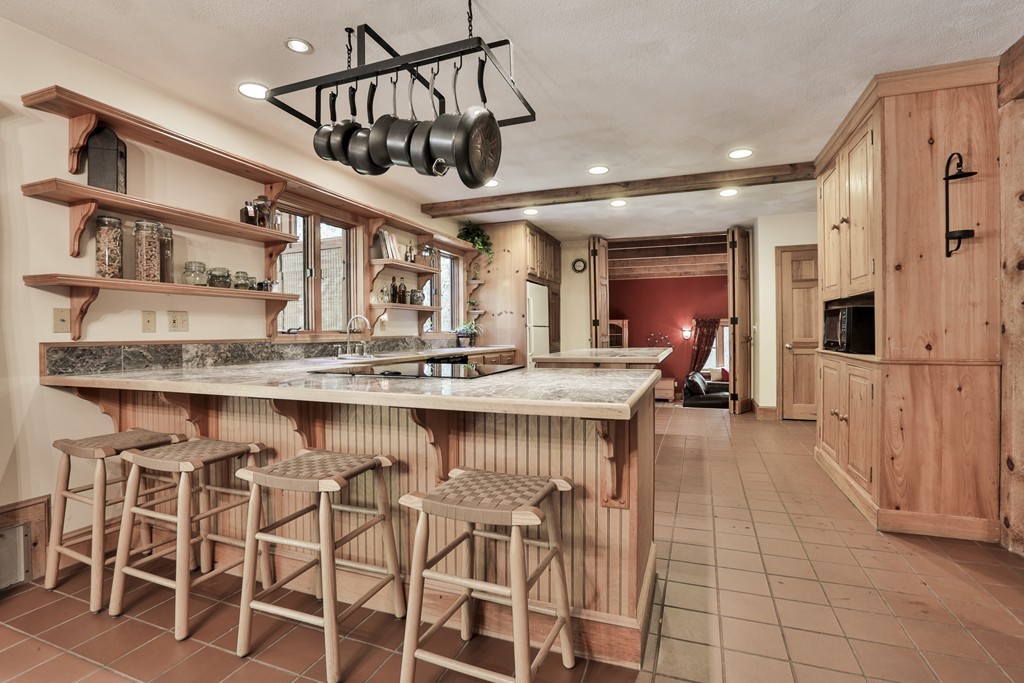 218 7 Star Road Groveland, MA 01834 - Photo 15 of 30 Gallery Image 15