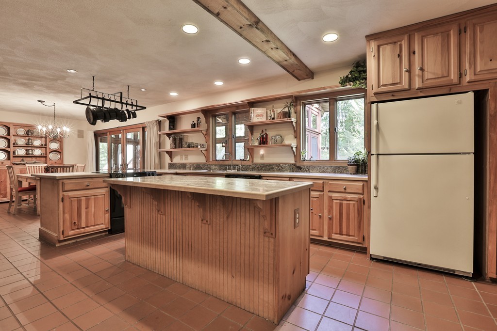 218 7 Star Road Groveland, MA 01834 - Photo 16 of 30 Gallery Image 16