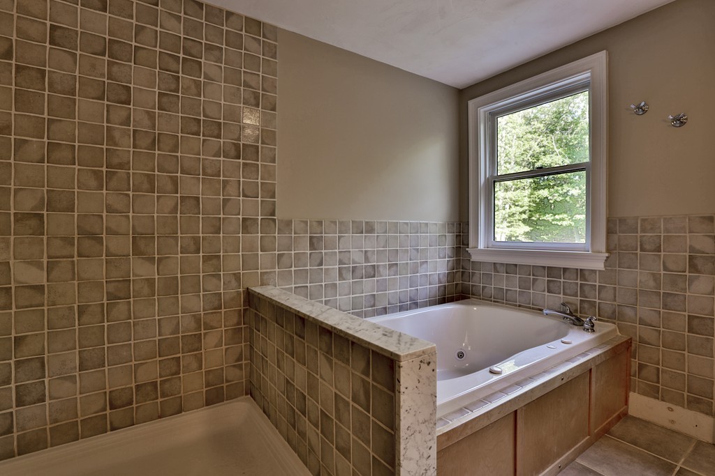 218 7 Star Road Groveland, MA 01834 - Photo 27 of 30 Gallery Image 27