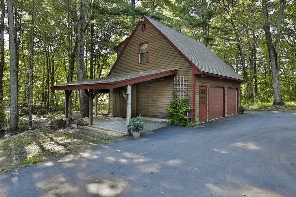 218 7 Star Road Groveland, MA 01834 - Photo 5 of 30 Gallery Image 5