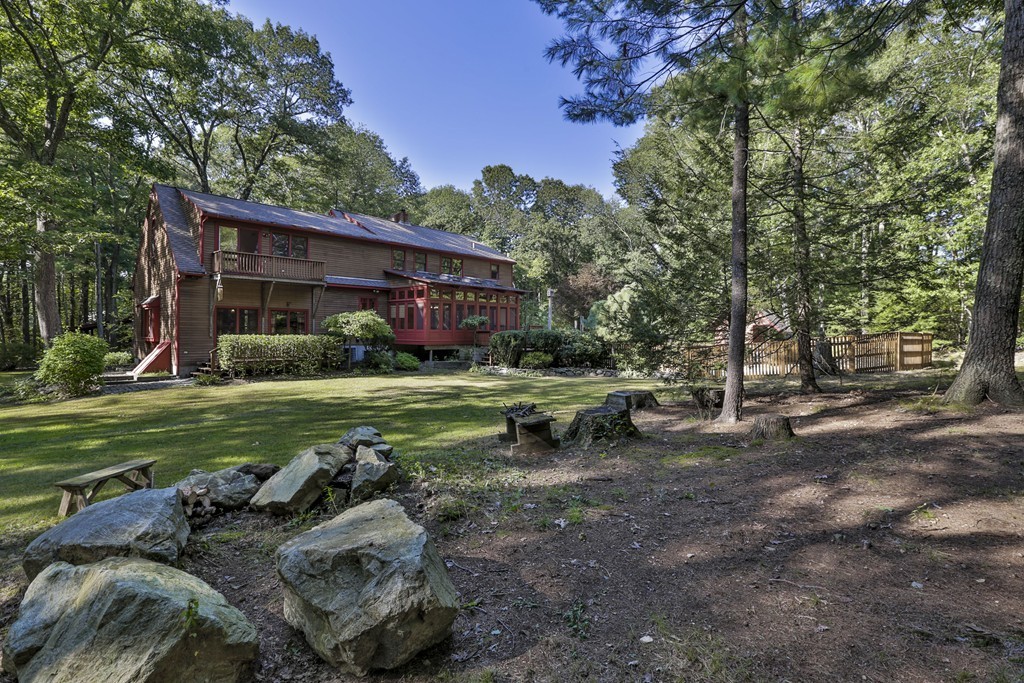 218 7 Star Road Groveland, MA 01834 - Photo 8 of 30 Gallery Image 8