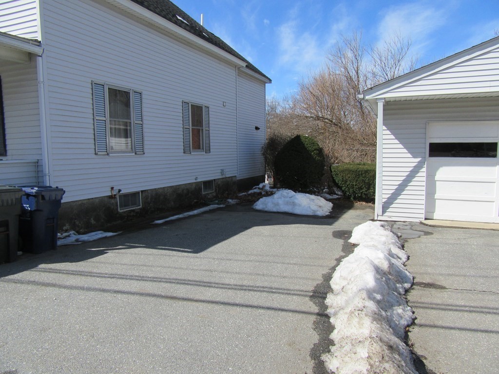 130 Old Road Dracut, MA 01826 - Photo 3 of 23 Gallery Image 3