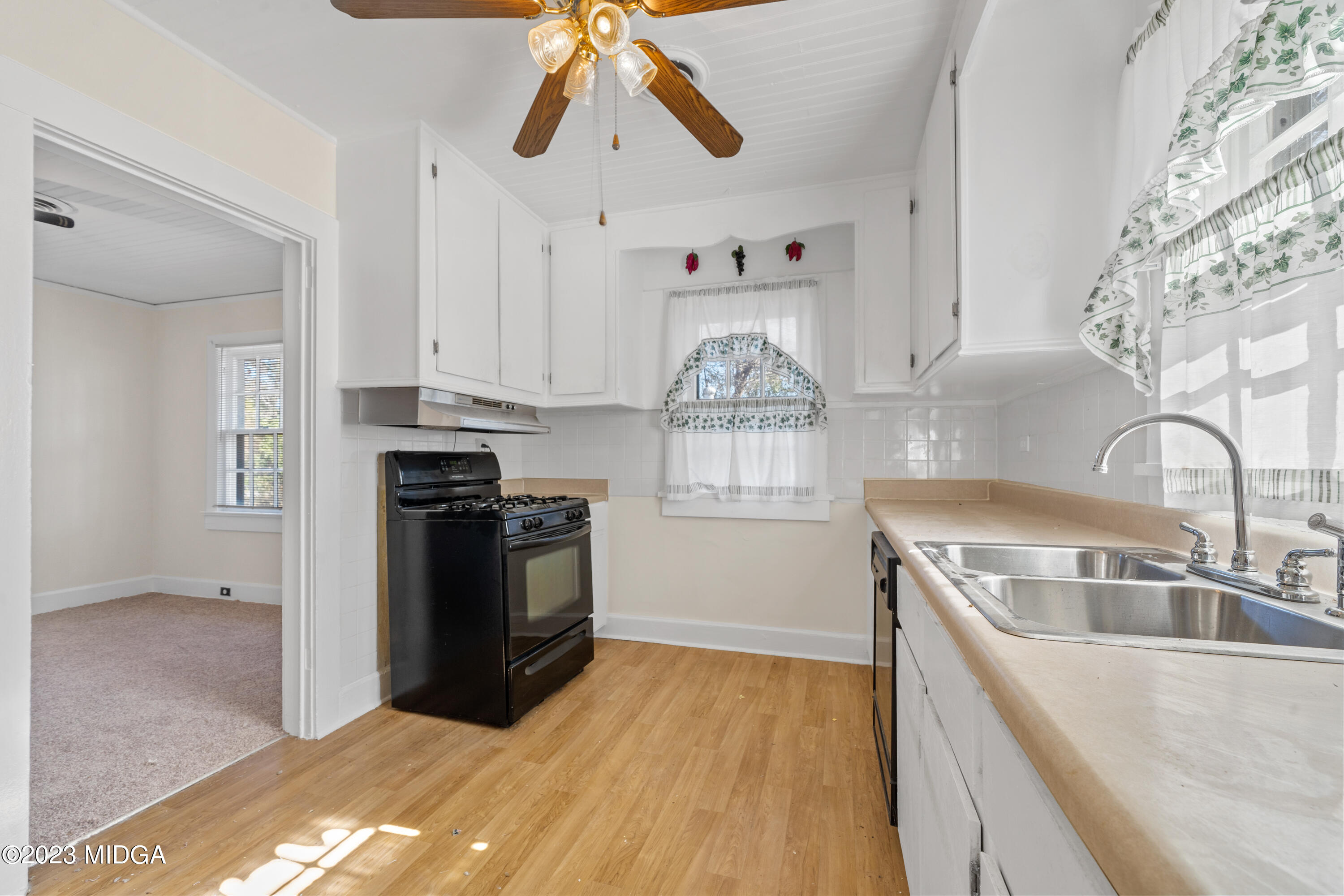 2546 Robinhood Road Macon, GA 31206 - Photo 15 of 22 2546 Robinhood Rd-04762