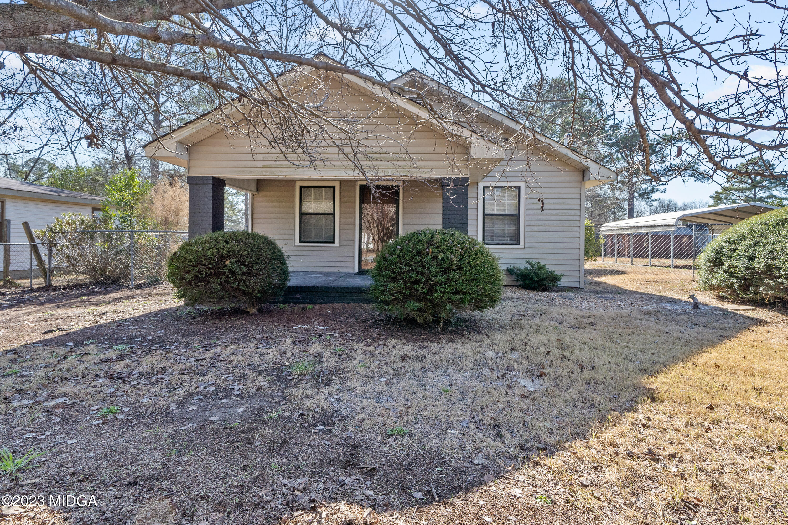2546 Robinhood Road Macon, GA 31206 - Photo 4 of 22 2546 Robinhood Rd-04720