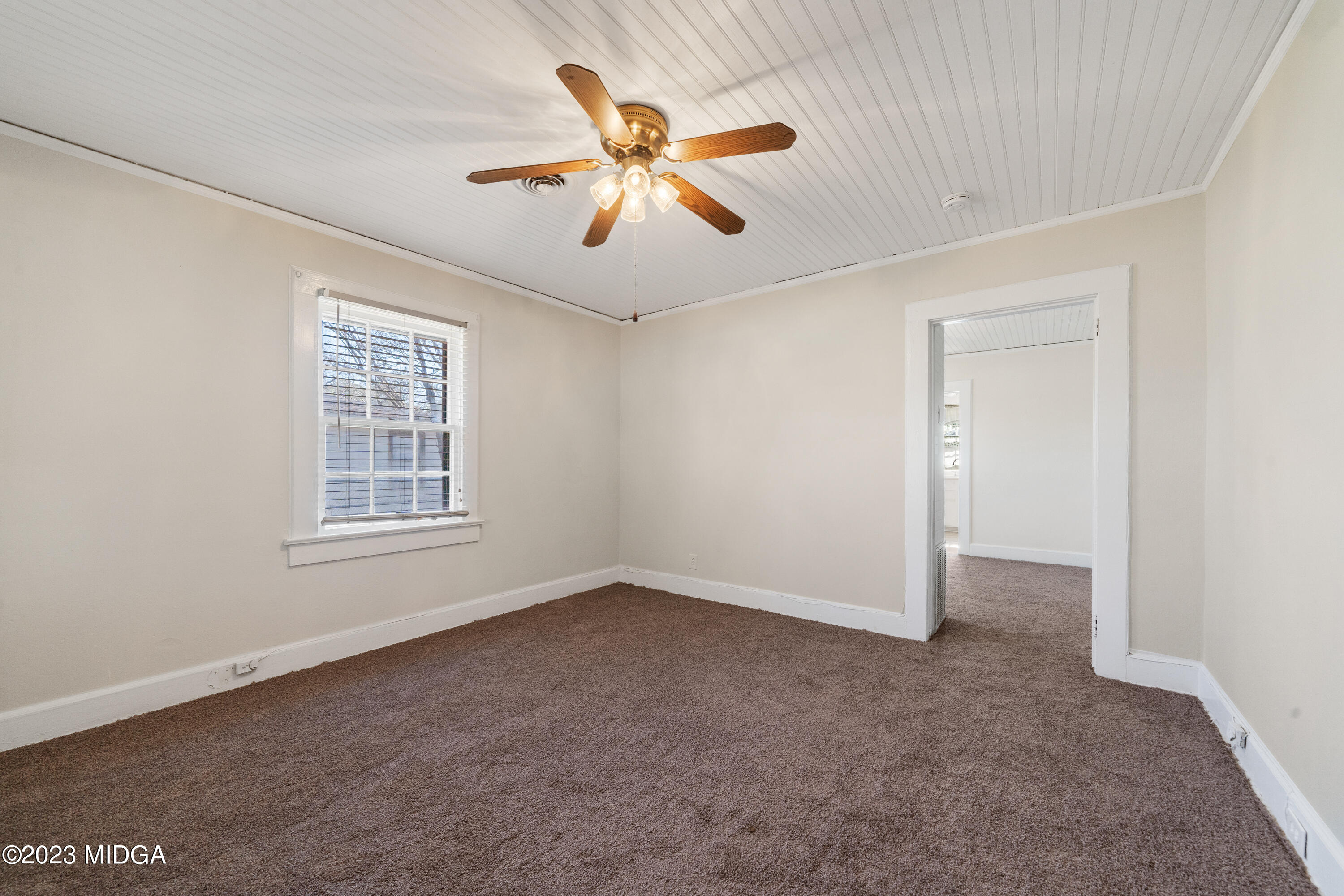 2546 Robinhood Road Macon, GA 31206 - Photo 6 of 22 2546 Robinhood Rd-04735