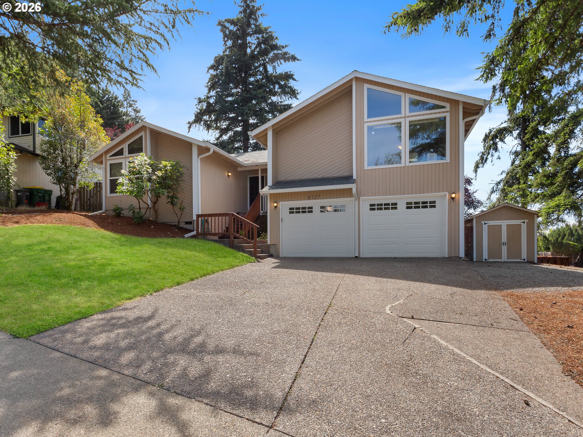 6127 Southwest 161st Place Beaverton, OR 97007 - Photo 2 of 47