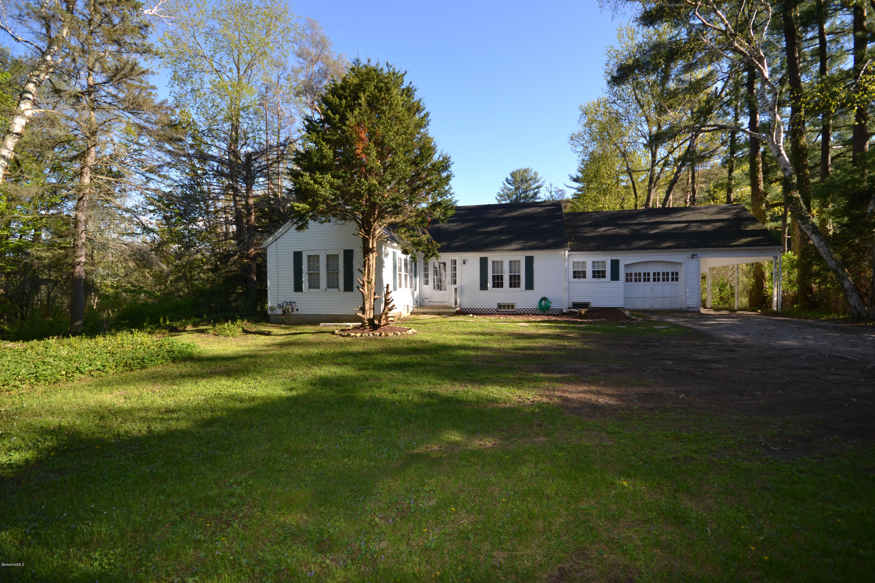 135 South Mountain Road Pittsfield, MA 01201 - Photo 1 of 43 Exterior
