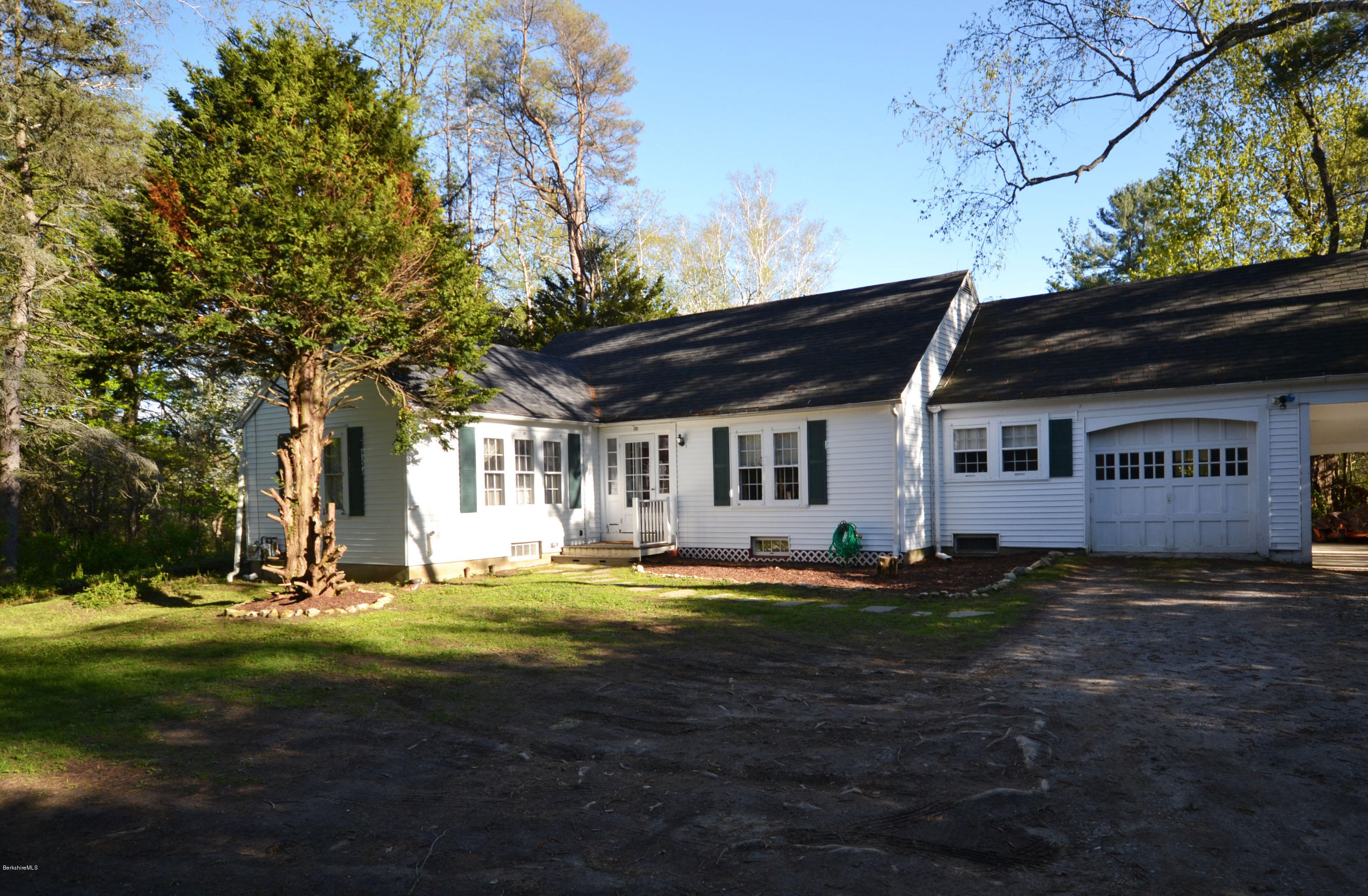 135 South Mountain Road Pittsfield, MA 01201 - Photo 2 of 43 Exterior