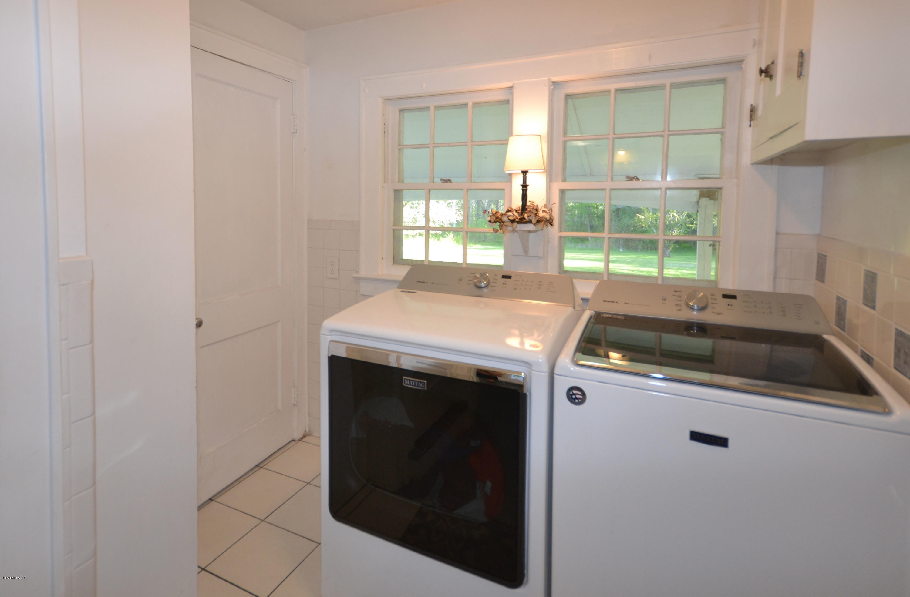 135 South Mountain Road Pittsfield, MA 01201 - Photo 20 of 43 Laundry Room
