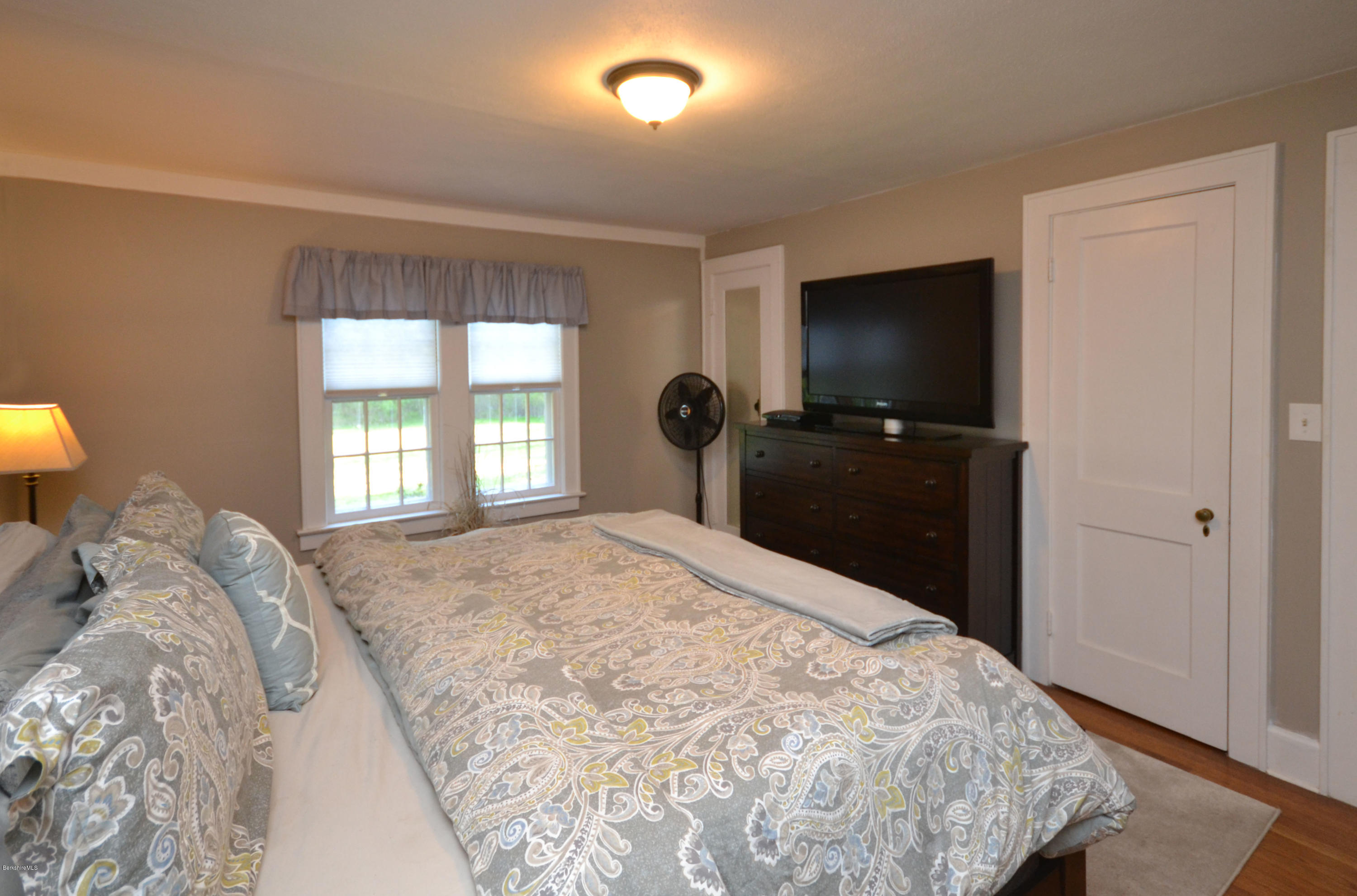 135 South Mountain Road Pittsfield, MA 01201 - Photo 23 of 43 Bedroom #1