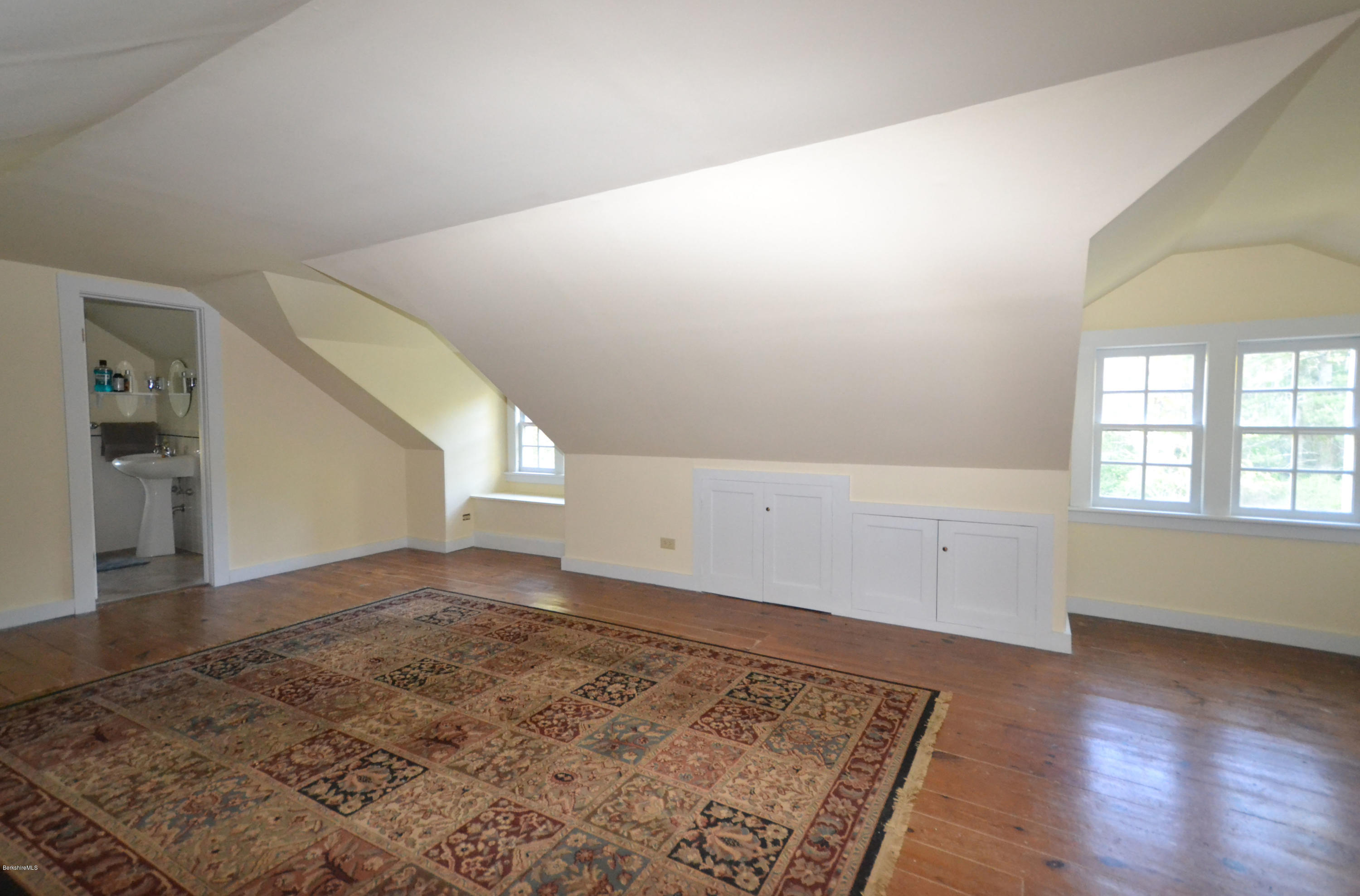 135 South Mountain Road Pittsfield, MA 01201 - Photo 32 of 43 Bedroom #4 Bonus Room
