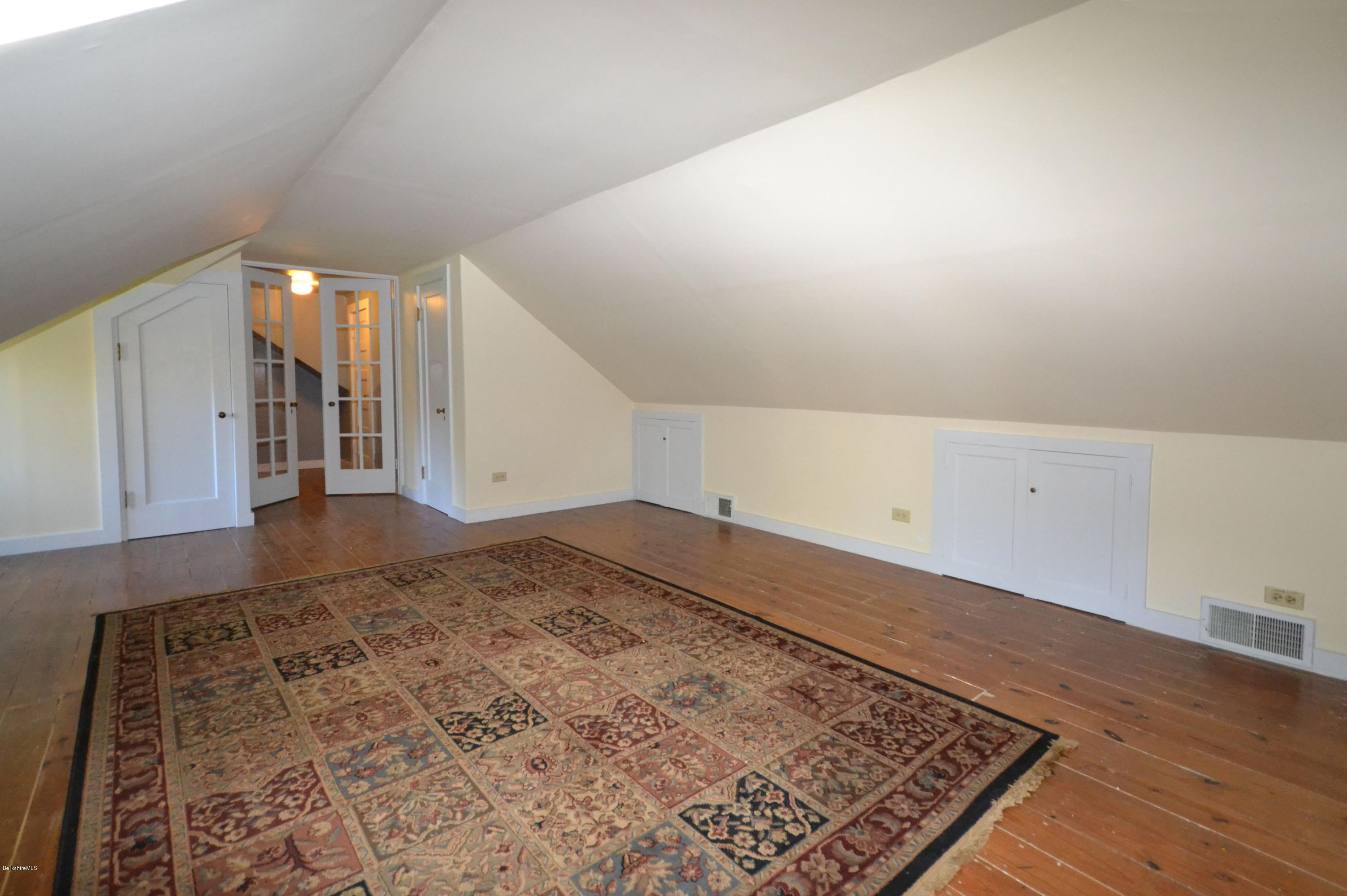 135 South Mountain Road Pittsfield, MA 01201 - Photo 33 of 43 Bedroom #4 Bonus Room
