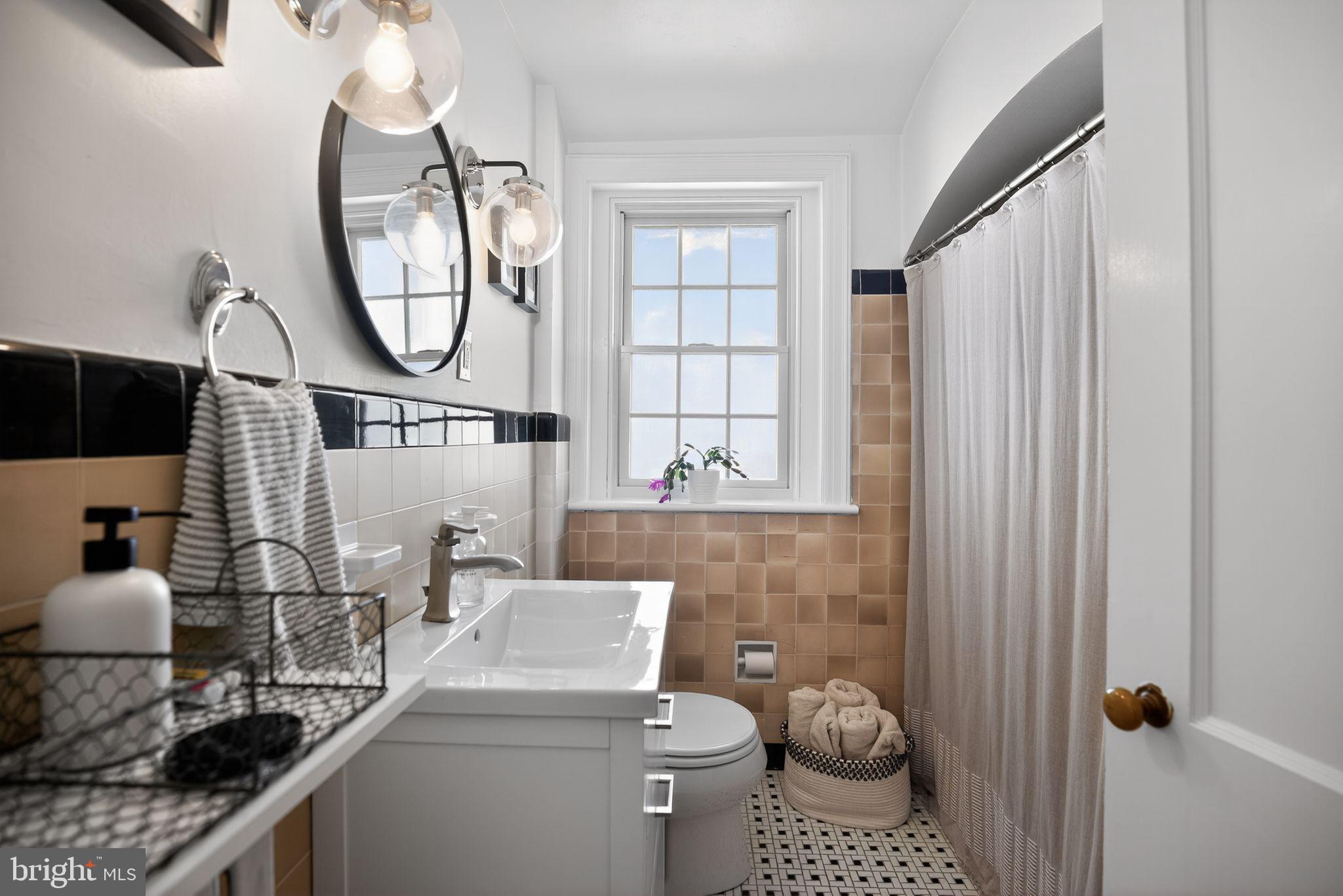 113 Waverly Road Wyncote, PA 19095 - Photo 26 of 38 Updated hall Bathroom w/ tile floor